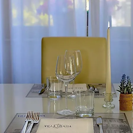 Hotel Grazia 2*