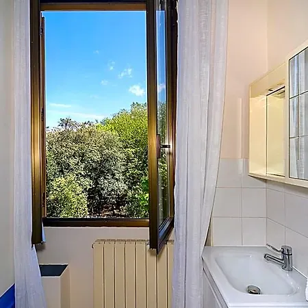 Grazia 2* Viareggio