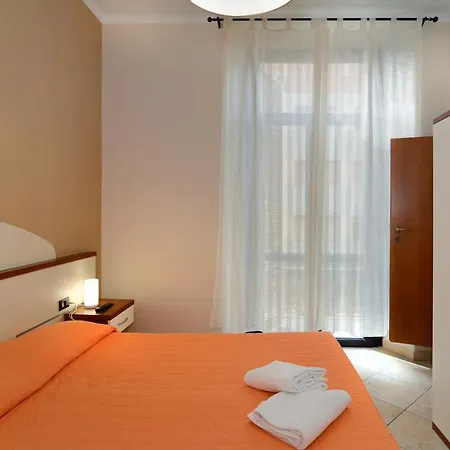 Grazia 2* Viareggio